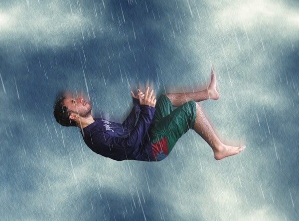 الطلاق مسيرة من الفخاخ المتوالية