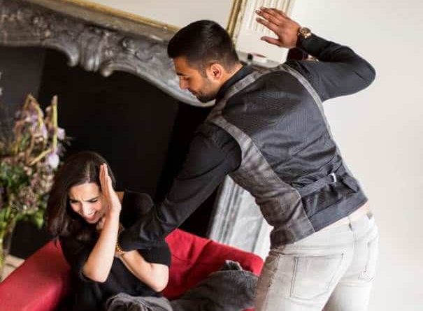 الإساءة والعنف في العلاقات