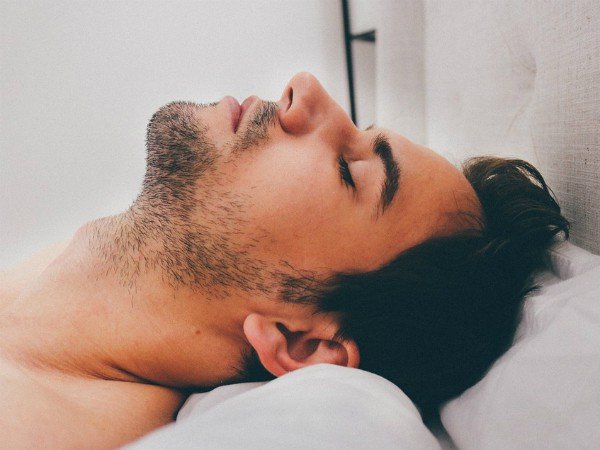 هل الخبرة الجنسية مهمة للرجل؟