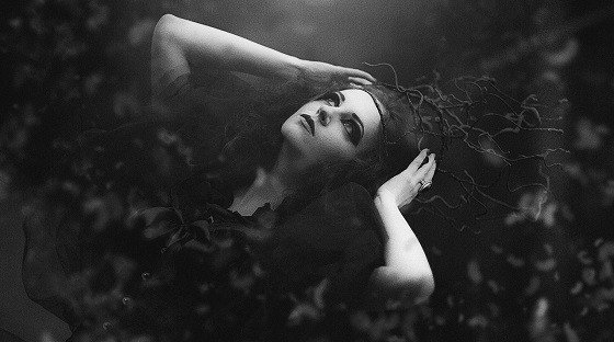 “الضحية” بين مطرقة العادات وسندان المجتمع