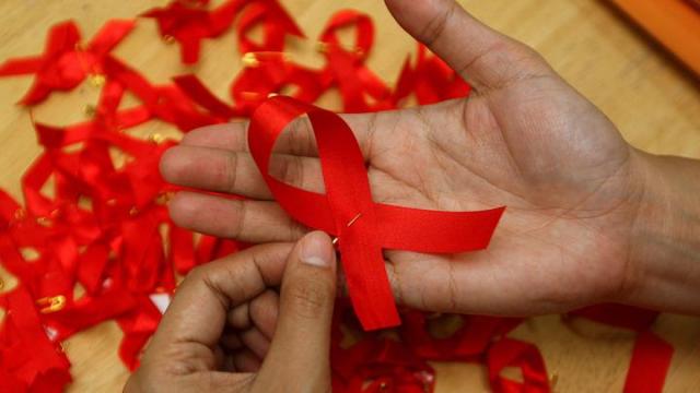 في اليوم العالمي للإيدز ... مصرية تروي قصتها